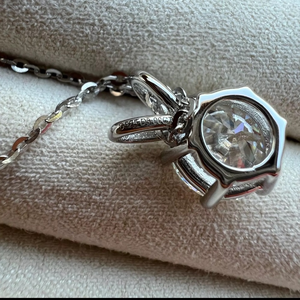 3 ct center stone round brilliant cut VVS1 necklace - Picture 6 of 7